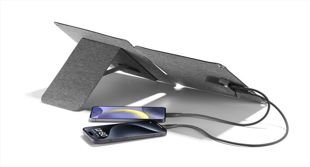 Immagine del prodotto CELLULARLINE - Caricabatterie portatile SOLAR ACHSOLAR2USB10WD-Nero