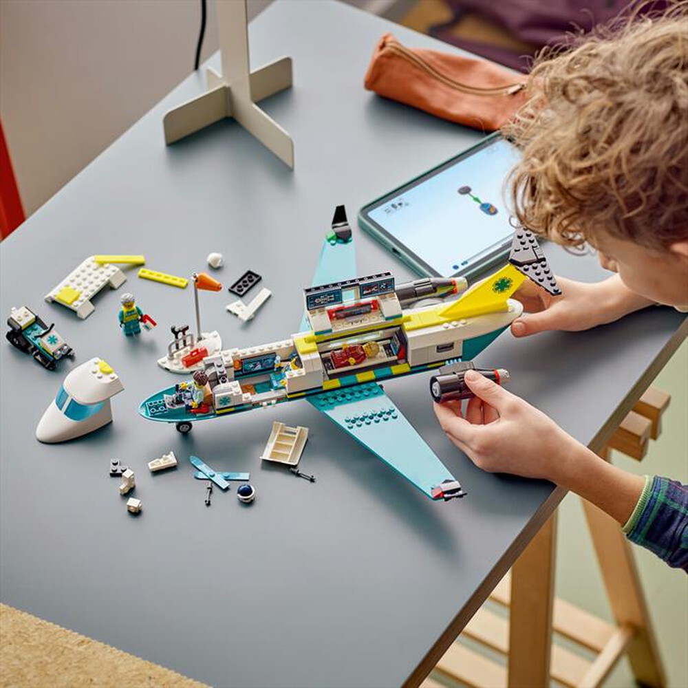 "LEGO - AEREO AMBULANZA DI EMERGENZA-,"