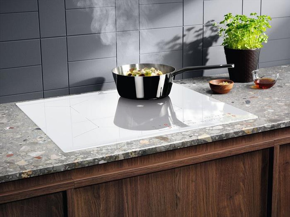 Immagine del prodotto ELECTROLUX - Piano cottura induzione LIL61443BW-Bianco