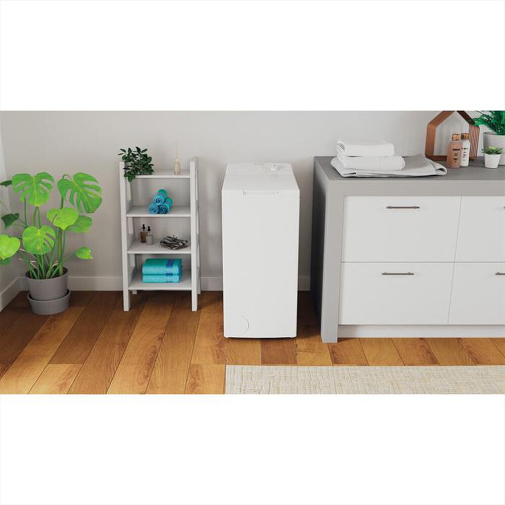 "INDESIT - Lavatrice BTW L72200 IT/N 7 Kg Classe E-Bianco"