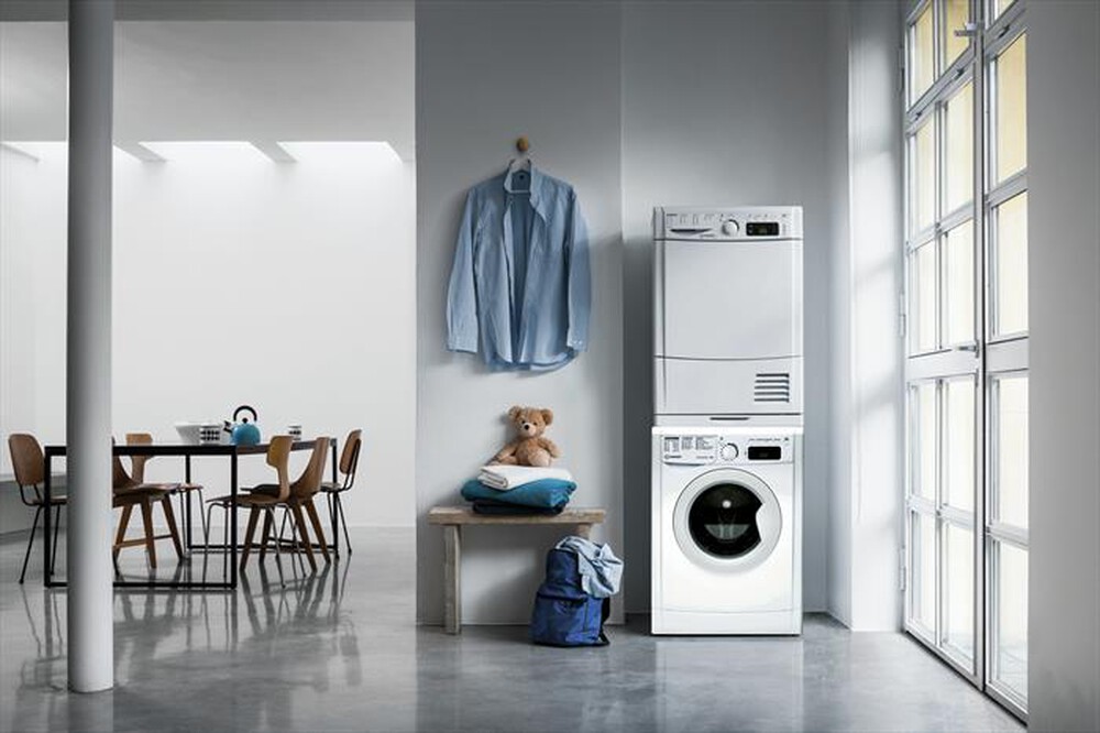 "INDESIT - Lavatrice EWE 81284 W IT 8 Kg Classe C"
