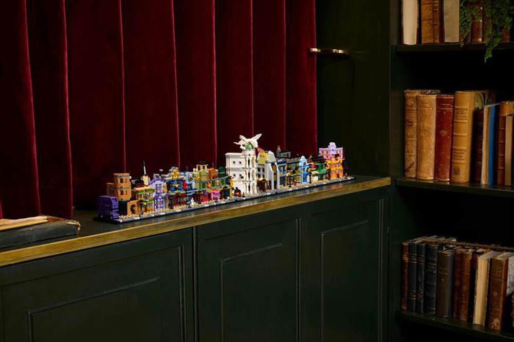 Immagine del prodotto LEGO - HARRY POTTER Negozi di magia di Diagon Alley 76444
