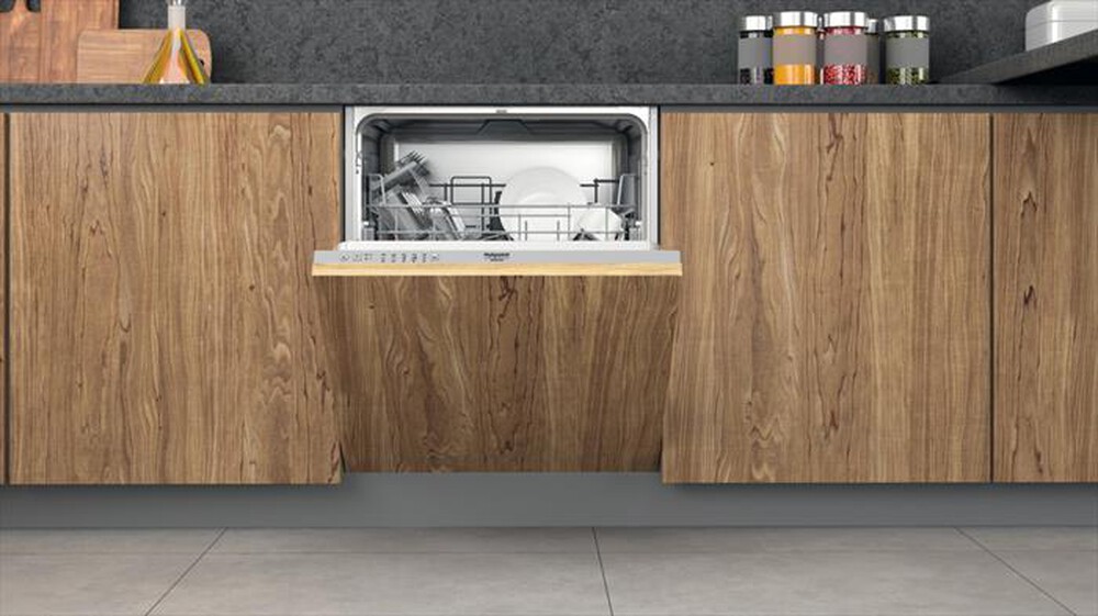 "HOTPOINT ARISTON - Lavastoviglie incasso HI 3010 Classe F 13 coperti"