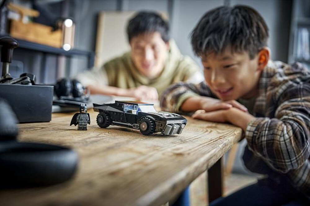 Immagine del prodotto LEGO - BATMAN Batmobile di Batman - 76332