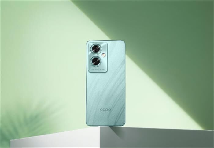 OPPO - Smartphone A79 5G 4+128-GLOWING GREEN | Euronics