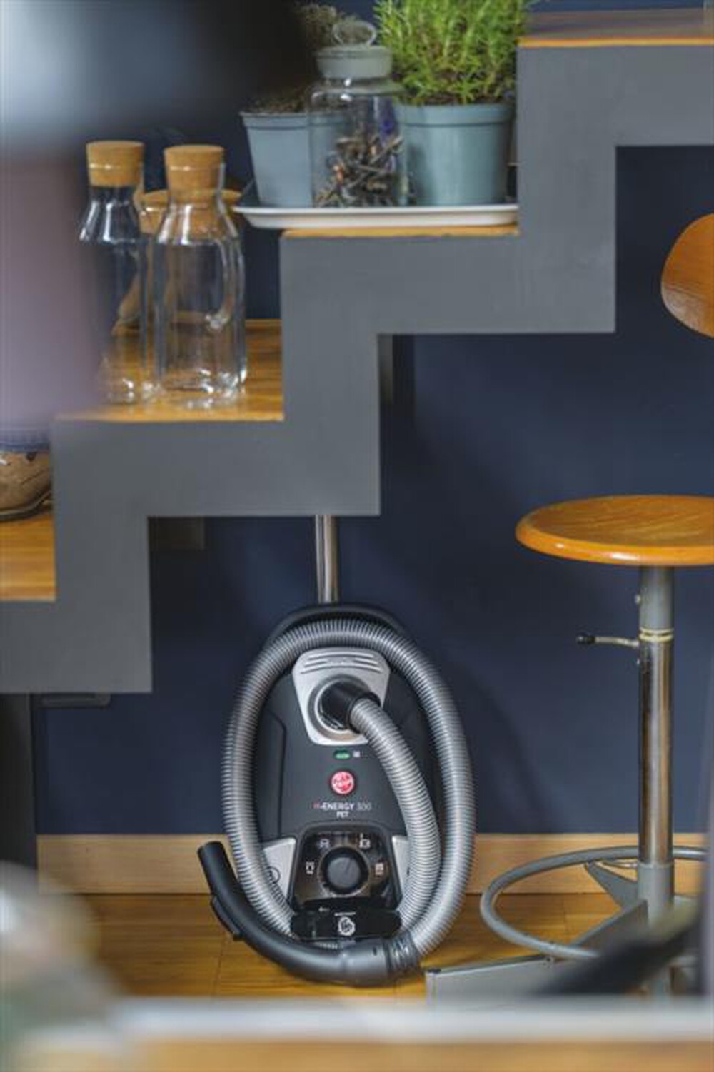 "HOOVER - Aspirapolvere a traino HE320PET-Nero"