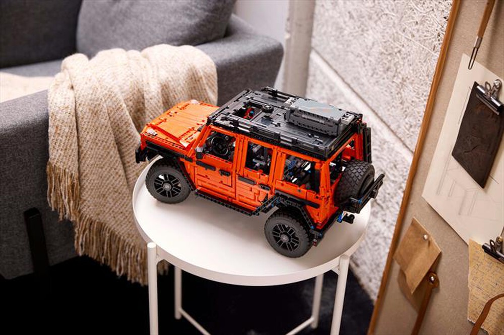 Immagine del prodotto LEGO - TECHNIC Mercedes-Benz G500 PROFESSIONAL Line 42177