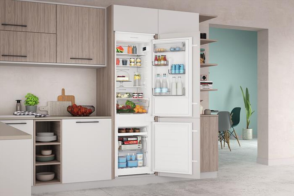 "INDESIT - Frigorifero combinato INC18 T111 Classe F 250 lt-Bianco"
