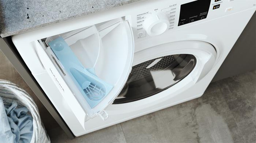Immagine del prodotto HOTPOINT ARISTON - Lavatrice NFR69W IT 9 Kg Classe A-Bianco