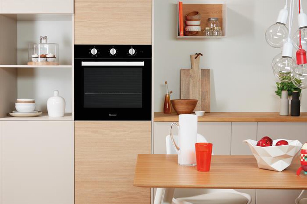 "INDESIT - Forno incasso elettrico IFW 6530 BL"