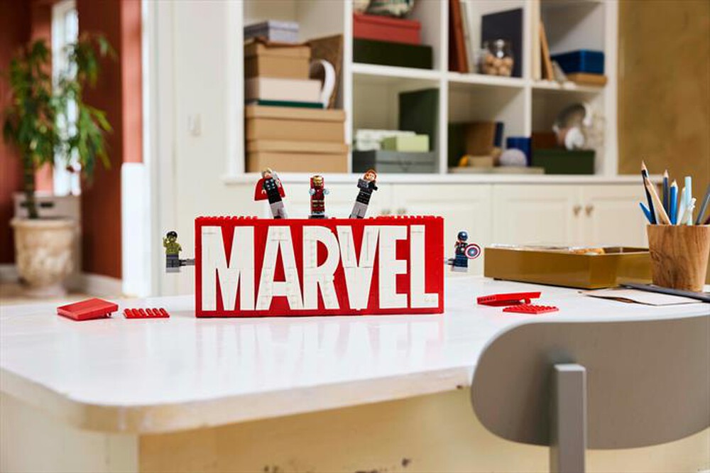 Immagine del prodotto LEGO - SUPER HEROES MARVEL Logo e Minifigure MARVEL 76313