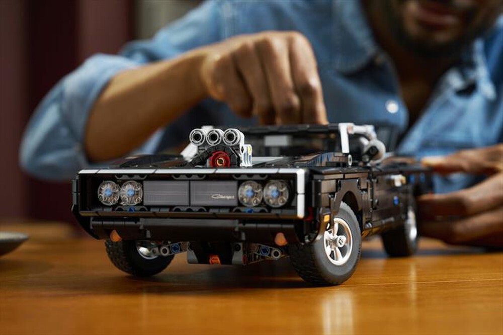 Immagine del prodotto LEGO - TECHNIC Auto Dodge Charger R/T Fast and furi-42231