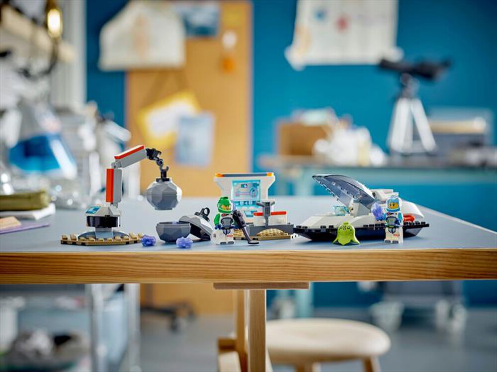 Immagine del prodotto LEGO - CITY Navetta spaziale scoperta di asteroidi 60429