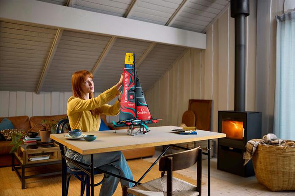 Immagine del prodotto LEGO - TECHNIC Yacht Emirates Team New Zealand AC75 42174