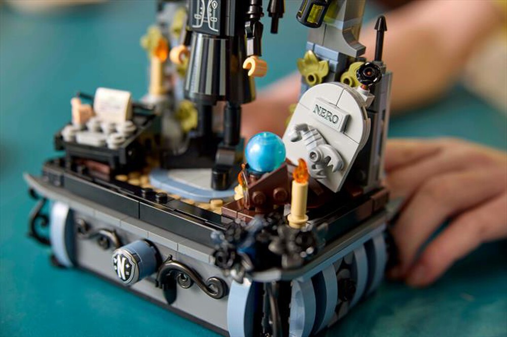 Immagine del prodotto LEGO - WEDNESDAY Personaggio di Mercoled&igrave; Addams 76780