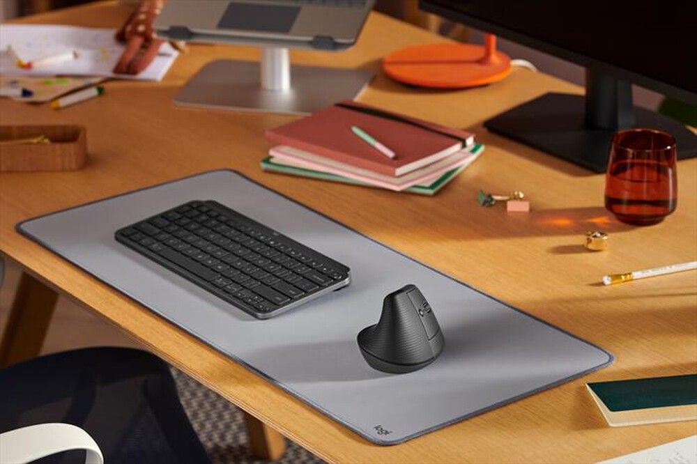 "LOGITECH - Lift Vertical Ergonomic Mouse-Nero/Grafite"