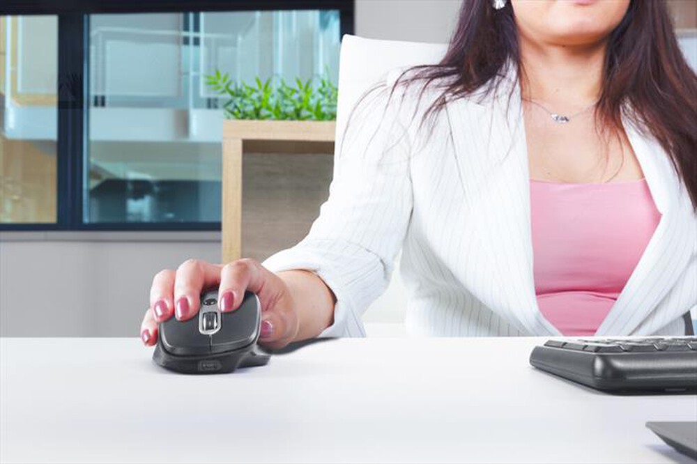 Immagine del prodotto TRUST - OZAA RECHARGEABLE MOUSE BLACK-Black