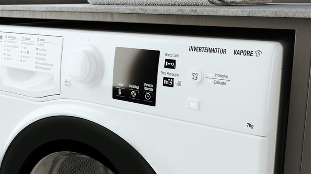 "HOTPOINT ARISTON - Lavatrice RSSF R327 IT 7 Kg Classe D"