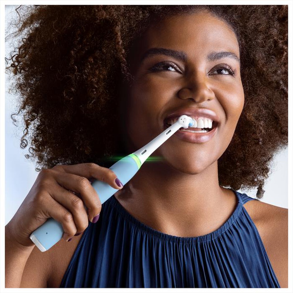 Immagine del prodotto ORAL-B - Spazzolino elettrico IO 3S-Blu