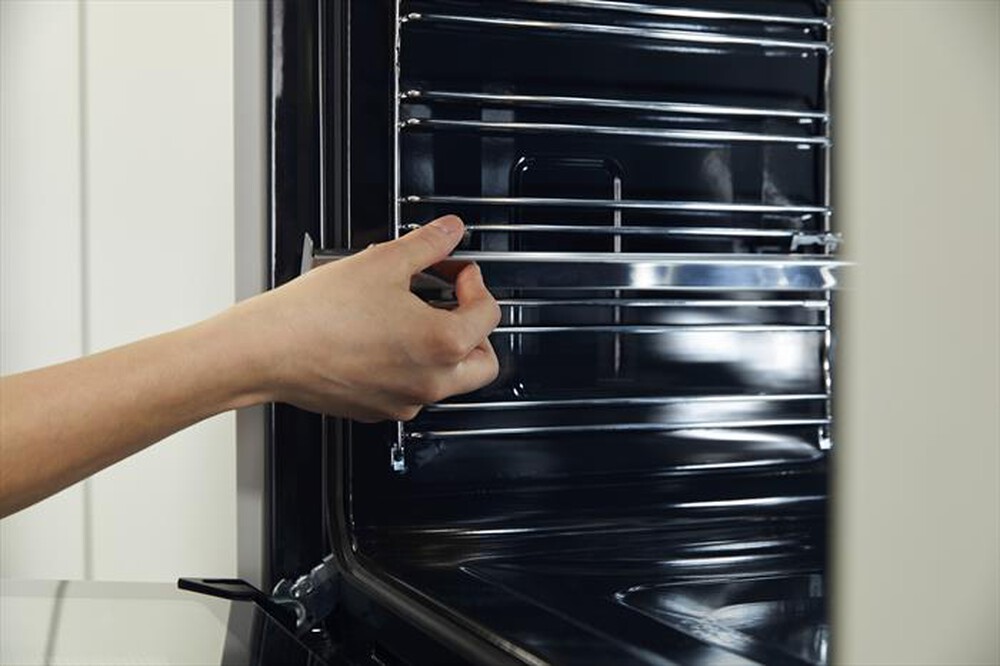 "HISENSE - Forno incasso elettrico BSA66226AX Classe A-Inox"