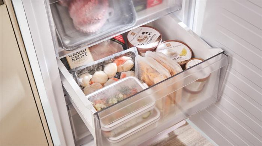 Immagine del prodotto CANDY - Frigorifero combinato CNCQ2T618EW Classe E 355 lt-Bianco