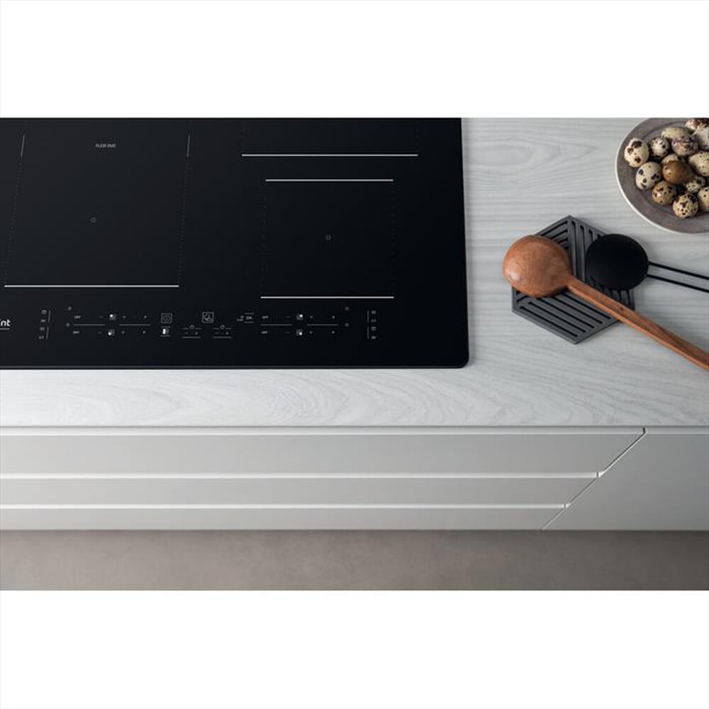 "HOTPOINT ARISTON - Piano induzione HB3160C NE 59 cm-Nero"
