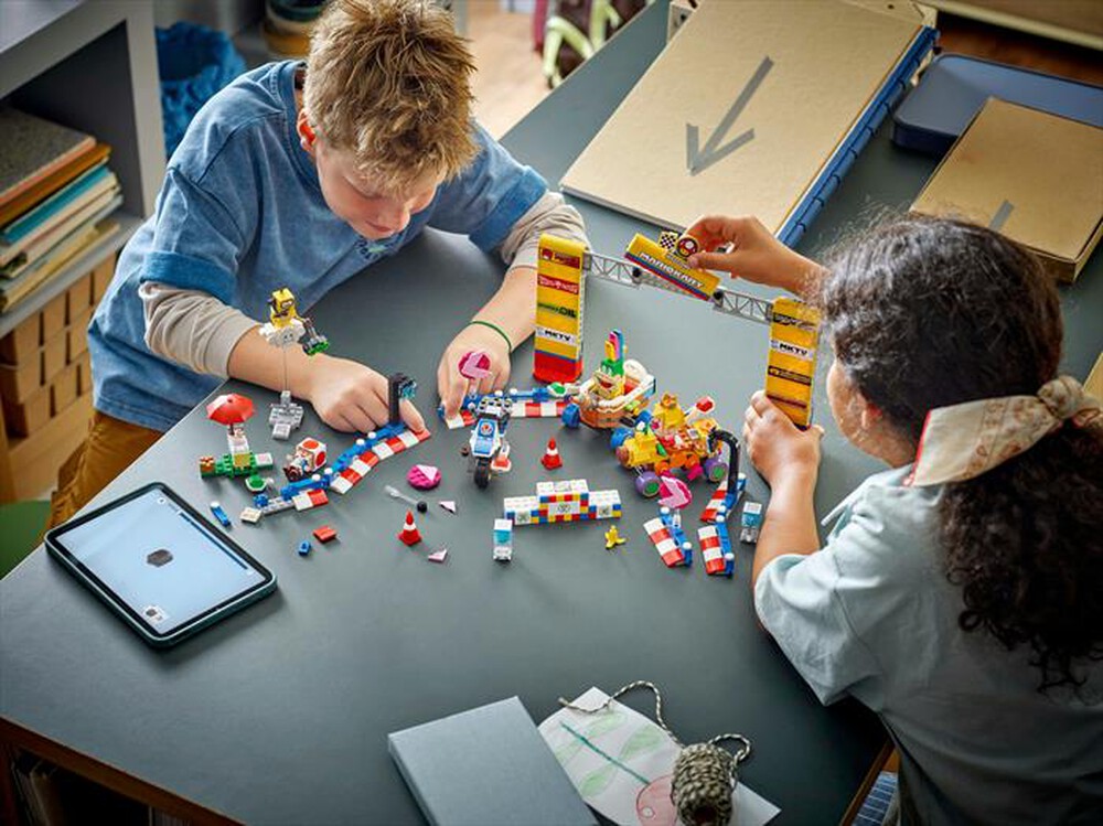 Immagine del prodotto LEGO - SUPER MARIO MarioKart Baby Peach Gran Premio 72036