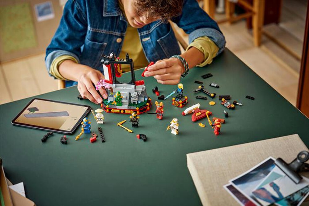 Immagine del prodotto LEGO - NINJAGO Display personaggi Ninja &ndash; 15&deg; ann - 71866