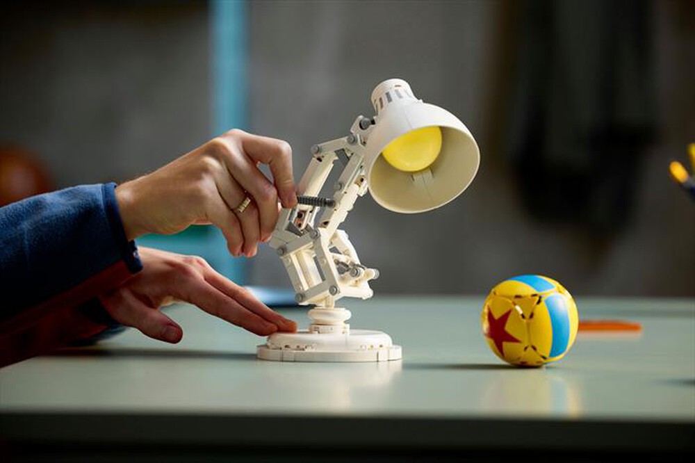 Immagine del prodotto LEGO - IDEAS DISNEY Pixar Luxo Jr. 21357