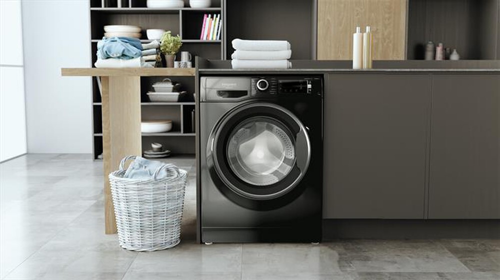 Immagine del prodotto HOTPOINT ARISTON - Lavatrice NBT 116 IT 11 Kg Classe A-Nero