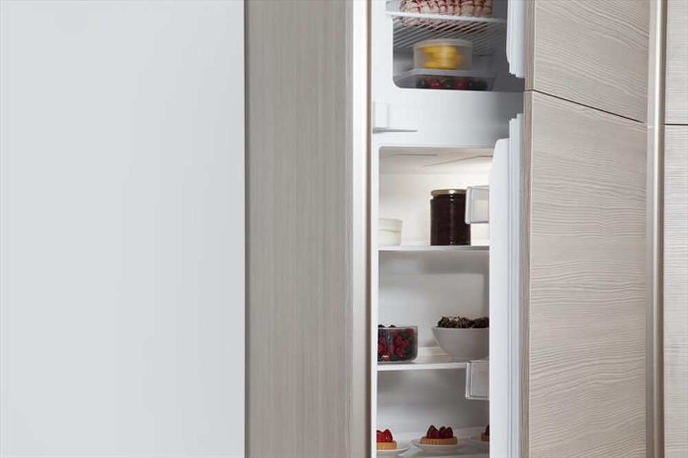 "WHIRLPOOL - Frigorifero 2 porte ART 3672 Classe E 239 lt-Bianco"