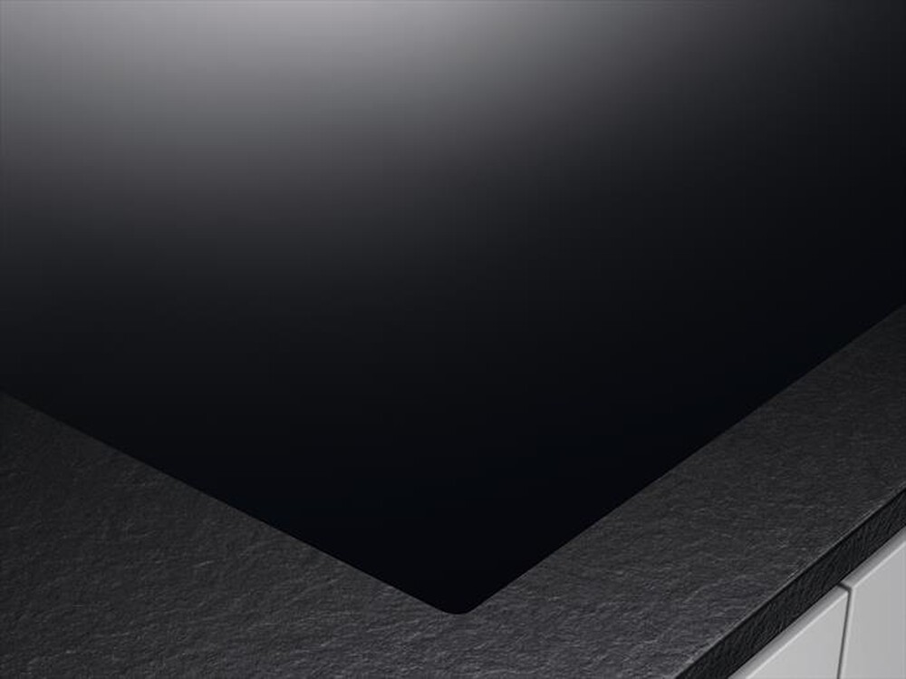 Immagine del prodotto AEG - Piano cottura induzione IKE64473IB-Nero