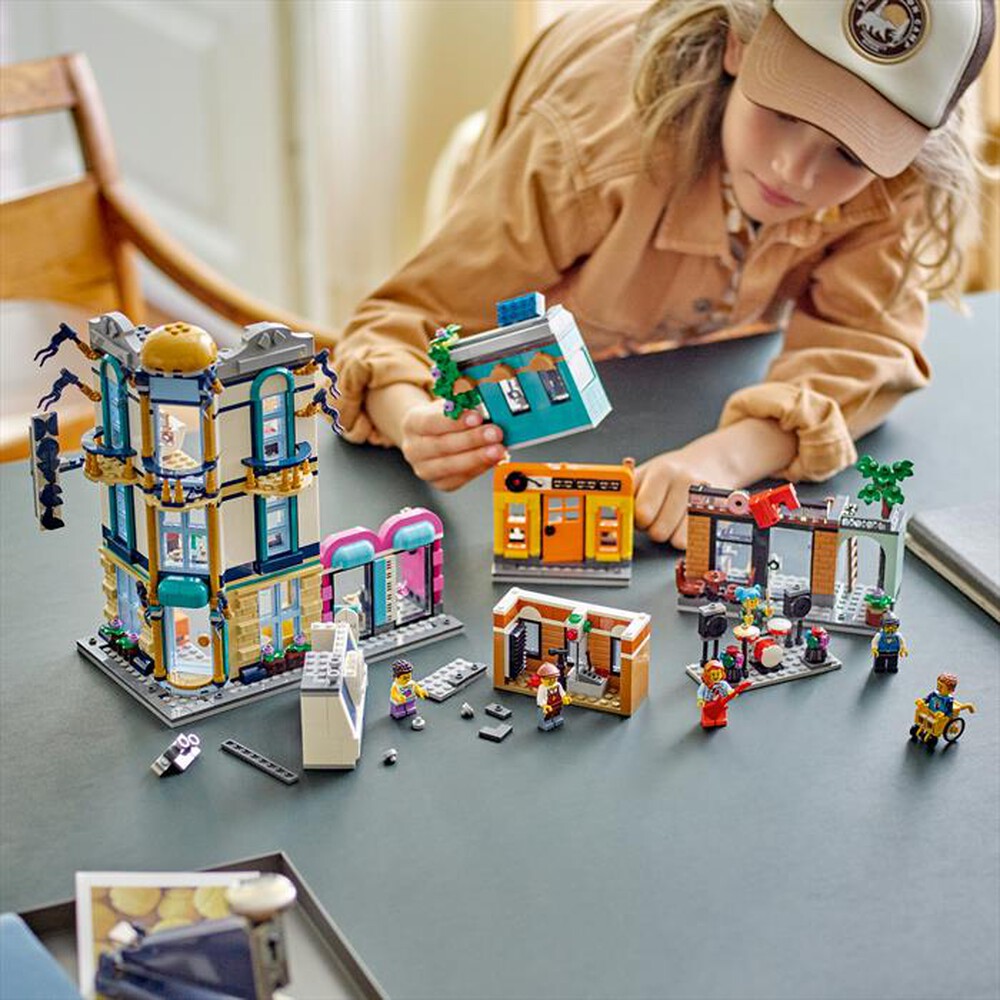 Immagine del prodotto LEGO - CREATOR 3IN1 Strada principale - 31141