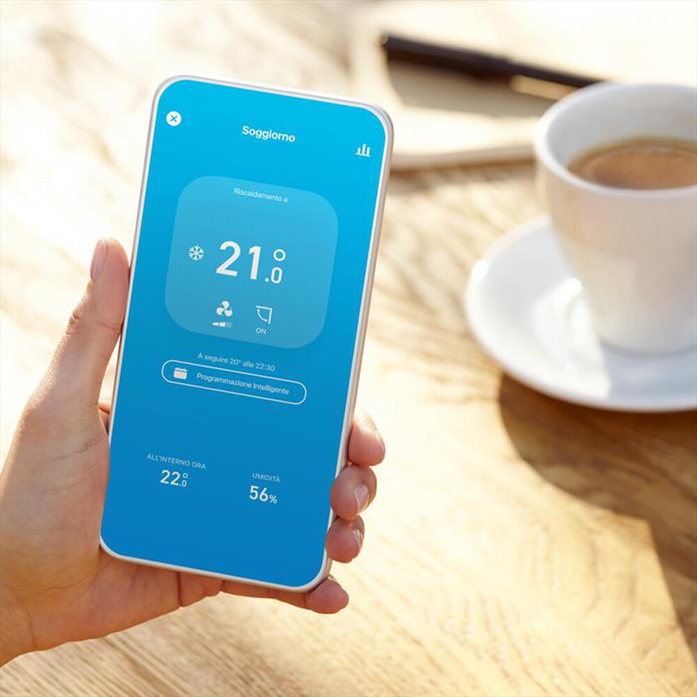 "TADO - Controllo Climatizzazione Intelligente V3+ e Stand-White"