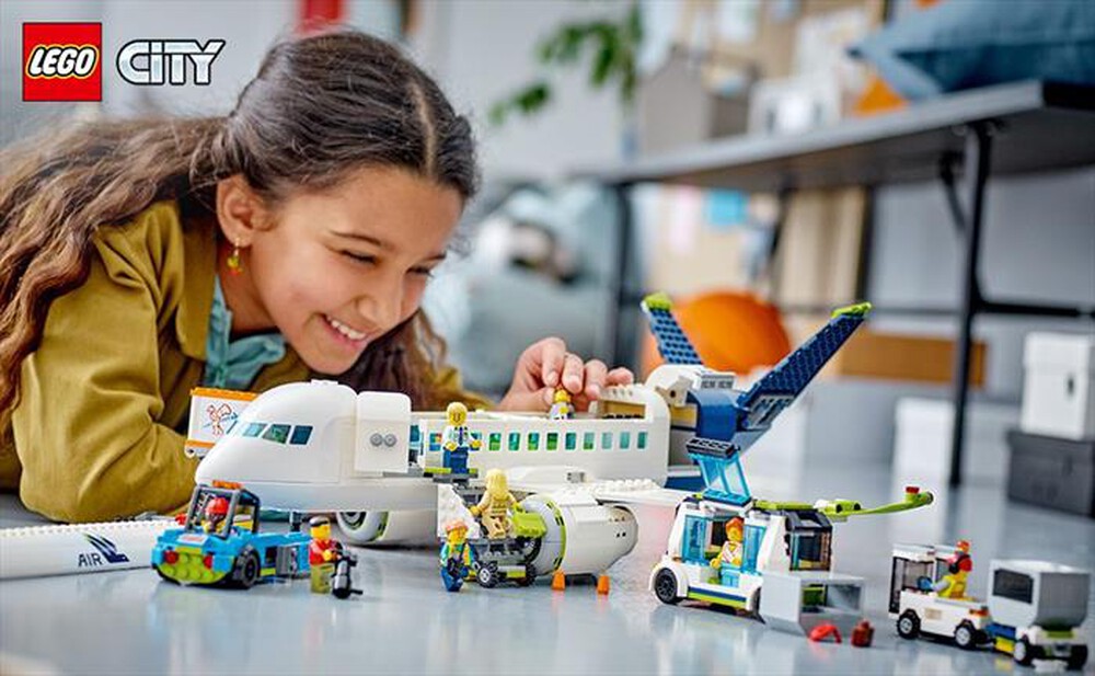 Immagine del prodotto LEGO - CITY BIG VEHICLES Aereo passeggeri 60367