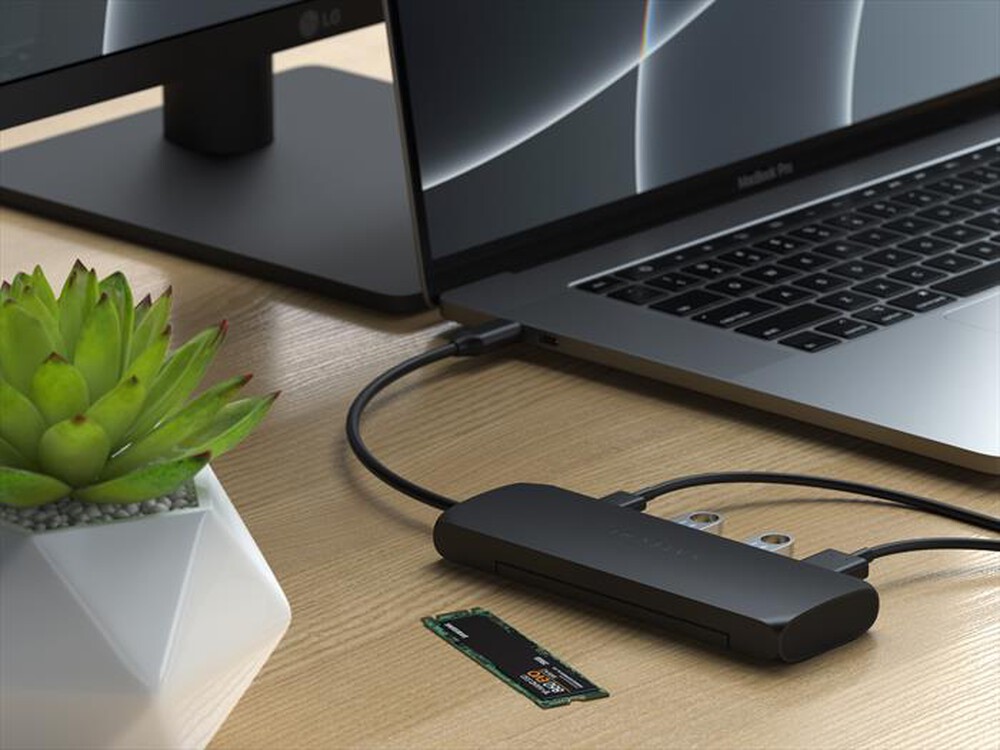"SATECHI - HUB USB-C HYBRID MULTIPORT ADAPTER CON SSD-nero"