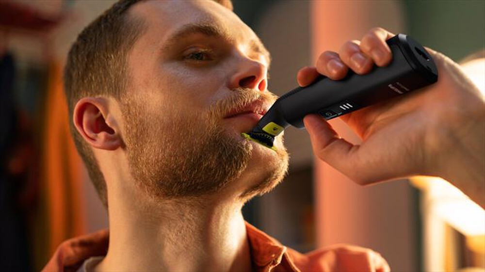 Immagine del prodotto PHILIPS - Regolabarba QP6542/15-Nero