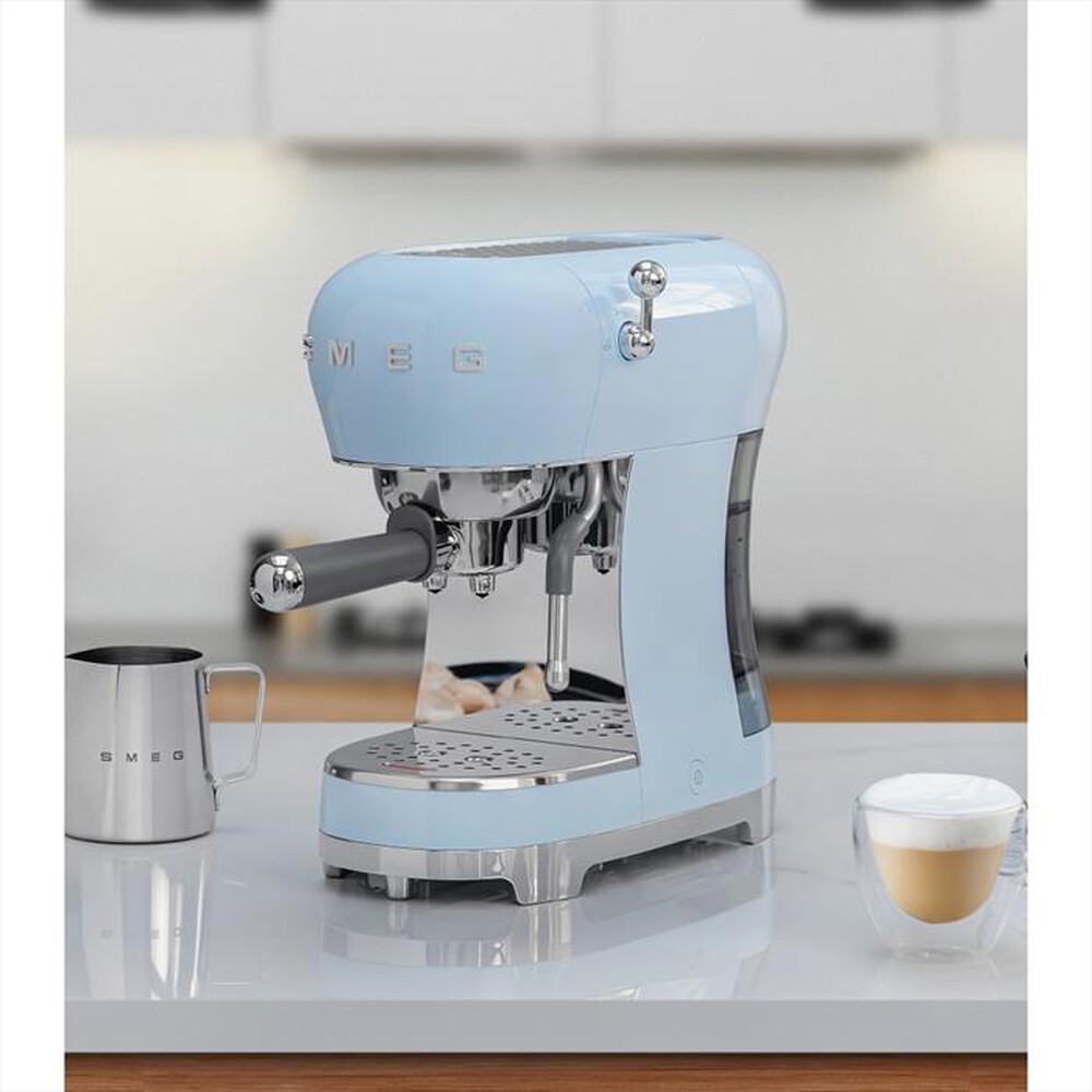 Immagine del prodotto SMEG - Macchina da caff&egrave; automatica ECF02PBEU-Azzurro