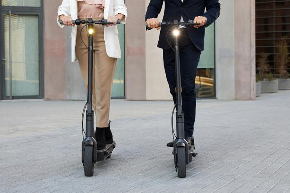 "SEGWAY - MAX G30E II - BUNDLE WITH INDICATORS KIT-DARK GREY"