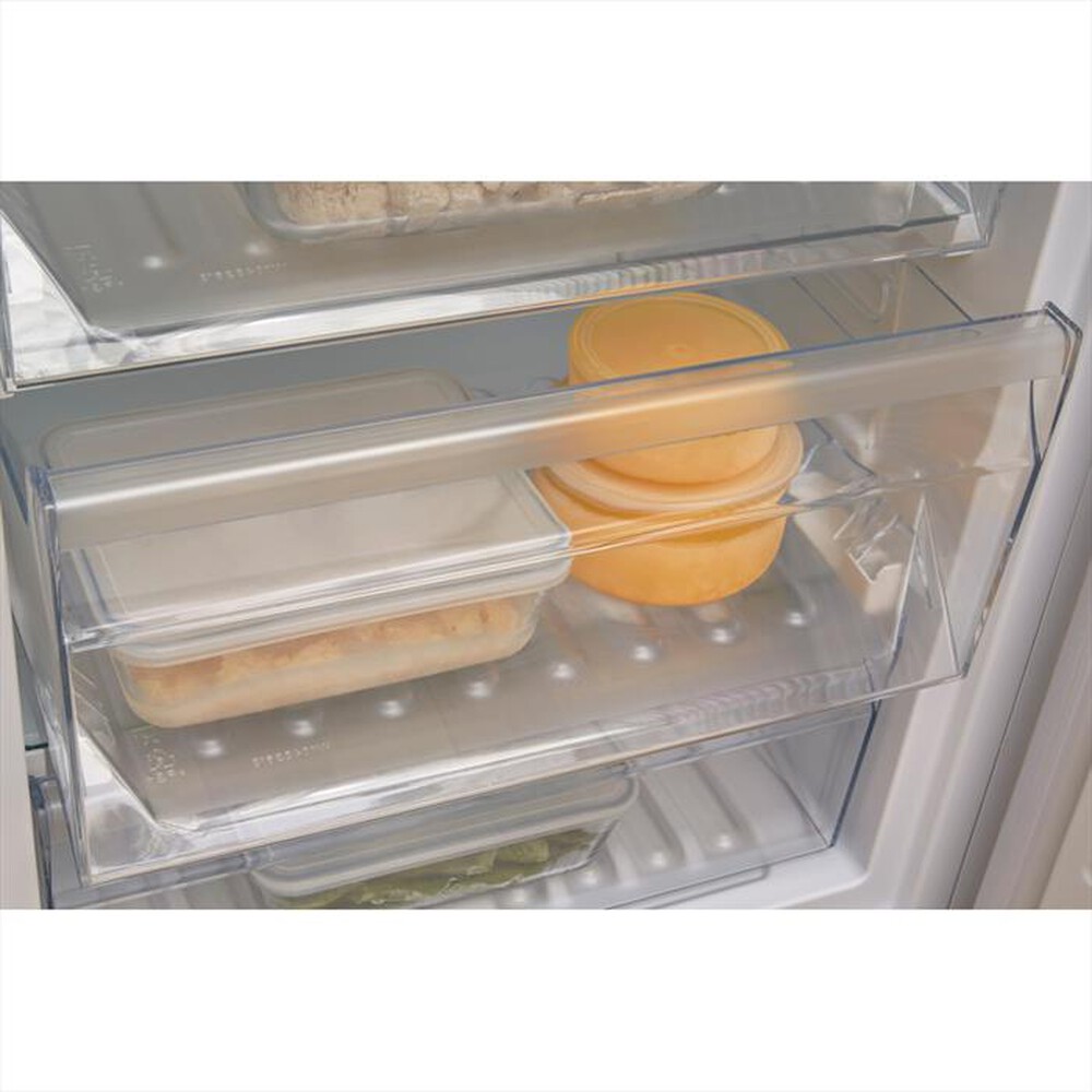 "WHIRLPOOL - Congelatore verticale UW8 F2Y WBI F 2 Classe E-Bianco"