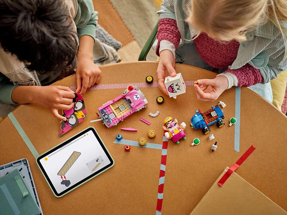 Immagine del prodotto LEGO - SUPER MARIO Mario Kart &ndash; Wario e Re Boo 72038