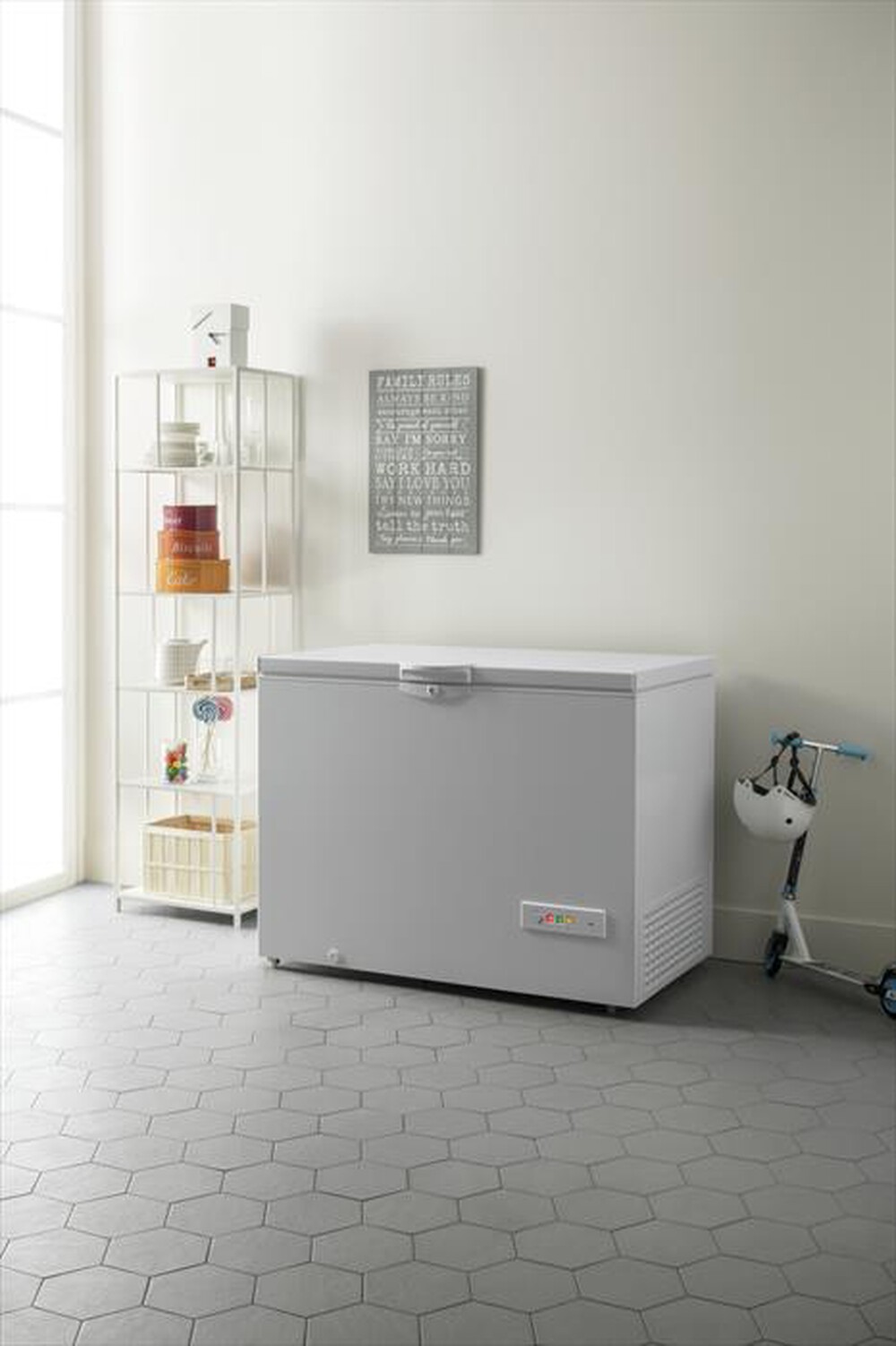 "INDESIT - Congelatore orizzontale OS 2A 300 H Classe E 315lt-Bianco"