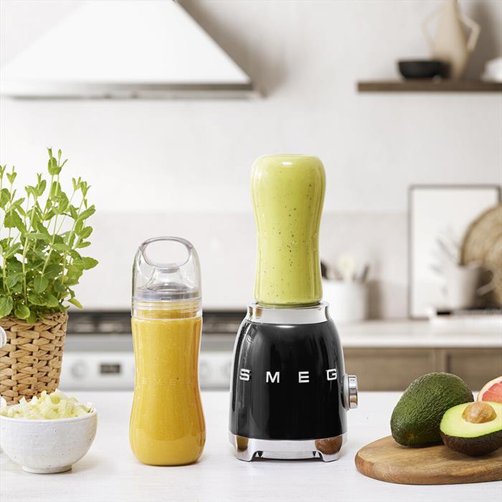"SMEG - Frullatore PBF01BLEU-Nero"
