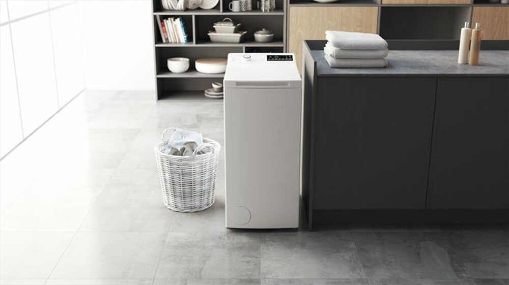 Immagine del prodotto HOTPOINT ARISTON - Lavatrice WMTG 6524BS IT 6,5 Kg Classe C
