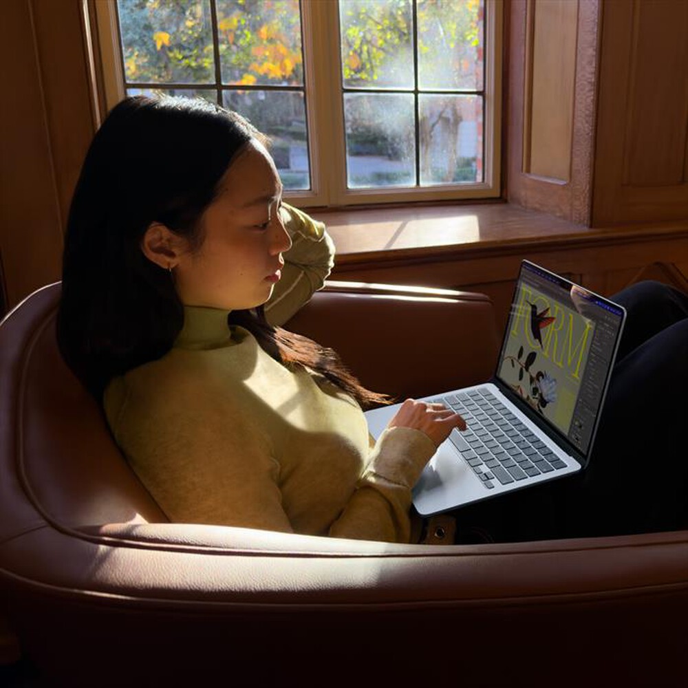 Immagine del prodotto APPLE - MacBook Air 13" M5 Core 10 CPU 10 GPU 24GB 1TB SSD-Mezzanotte