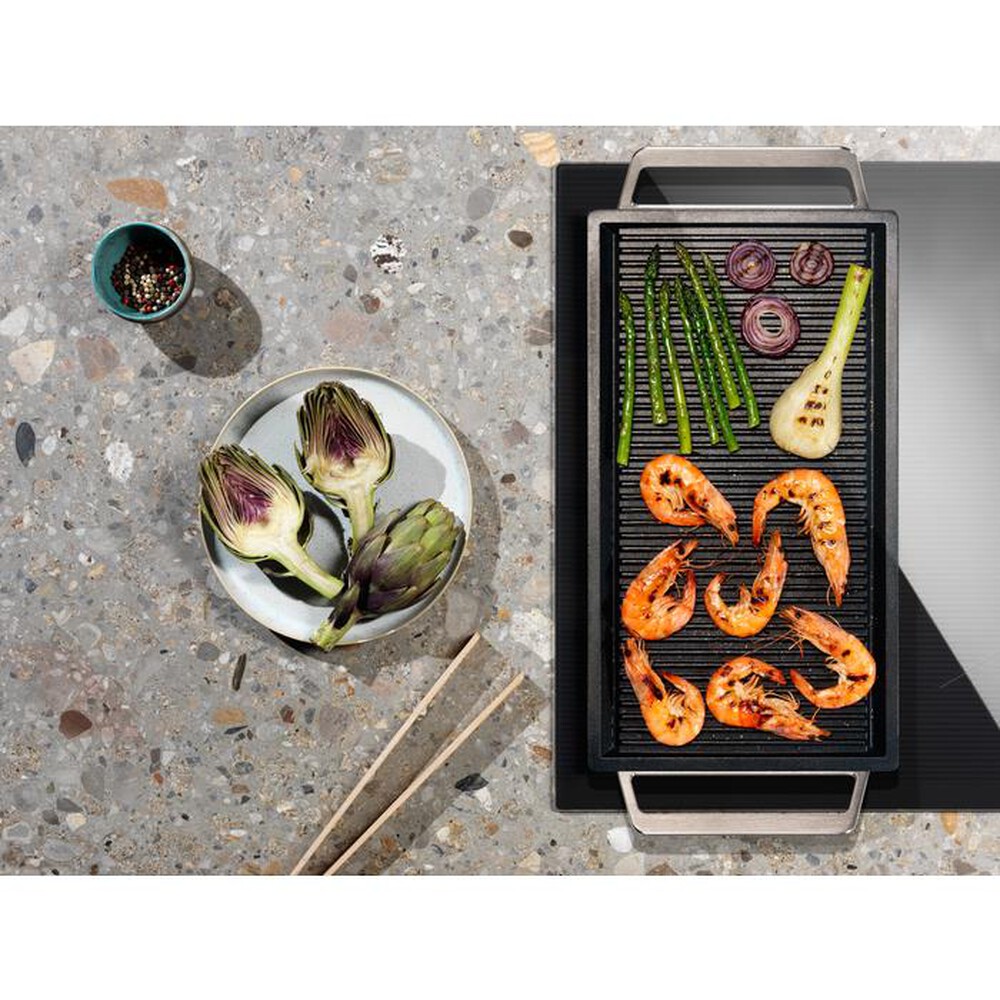 Immagine del prodotto ELECTROLUX - Piano cottura elettrico EIV83443CT 78cm-Nero opaco
