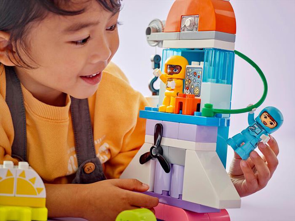 Immagine del prodotto LEGO - DUPLO Town Avventura dello SpaceShuttle 3in1 10422