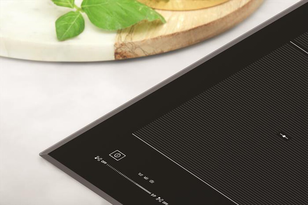 Immagine del prodotto WHIRLPOOL - Piano cottura elettrico WT 1090 BA 90 cm-Nero