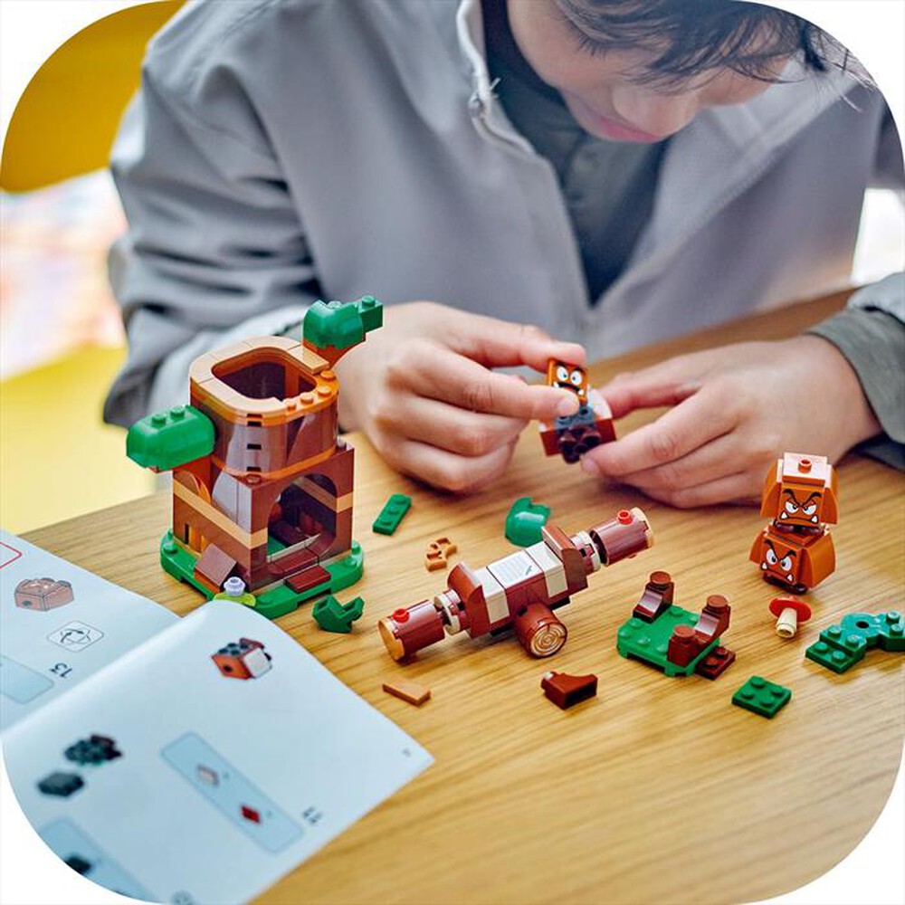 Immagine del prodotto LEGO - SUPER MARIO Parco giochi dei Goomba 71433