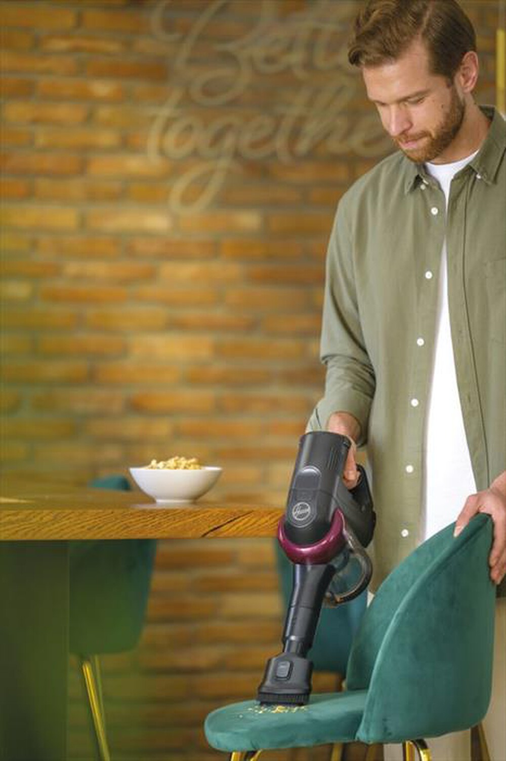 Immagine del prodotto HOOVER - Scopa elettrica senza sacchetto HF410H 011-Magenta